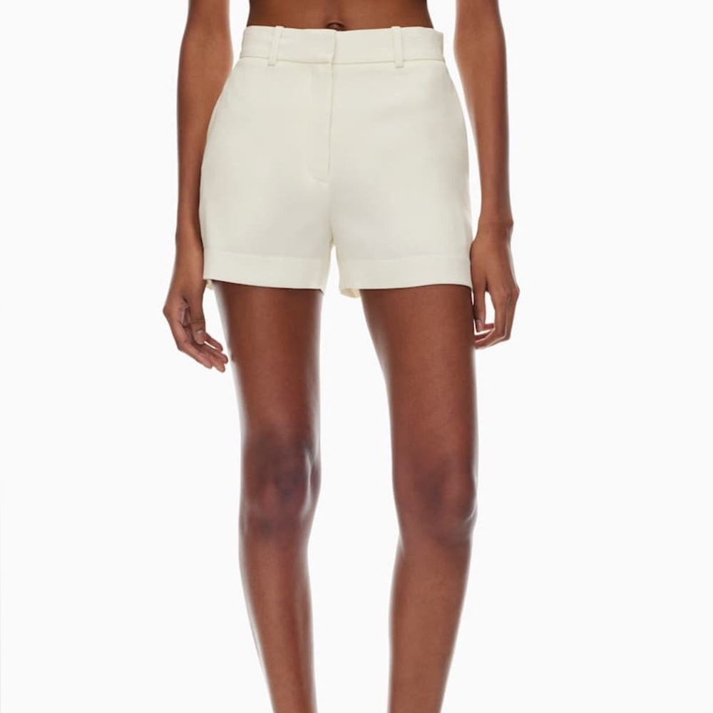 Aritzia Agency Mini Shorts - Light Cream - Size 8